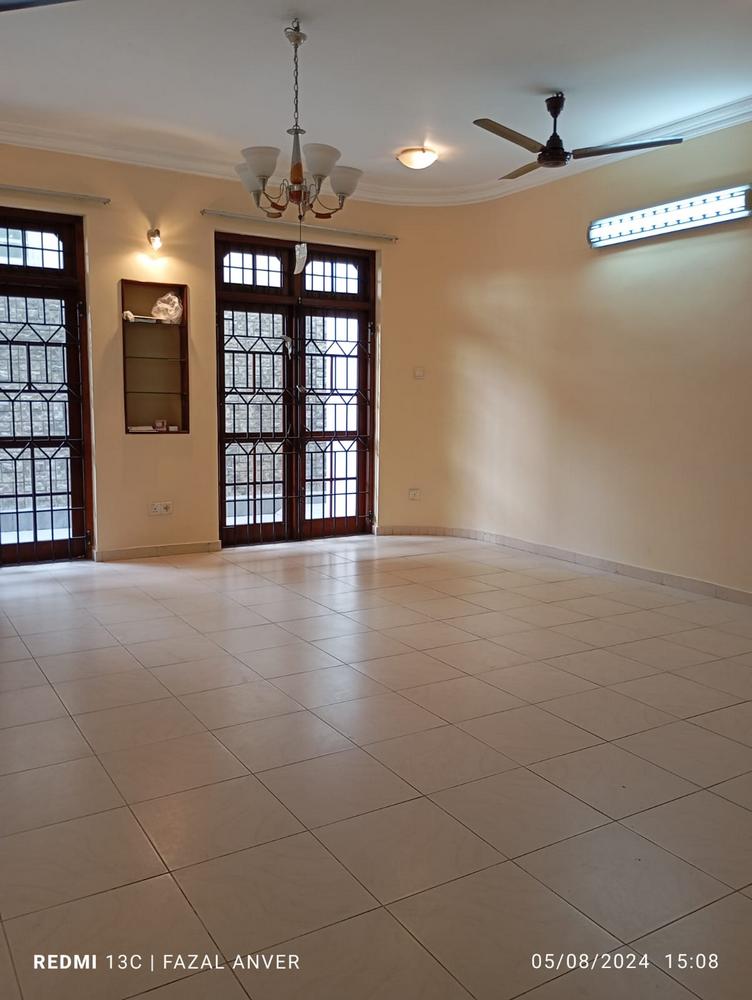 2 Story House for Rent in Wellawatte