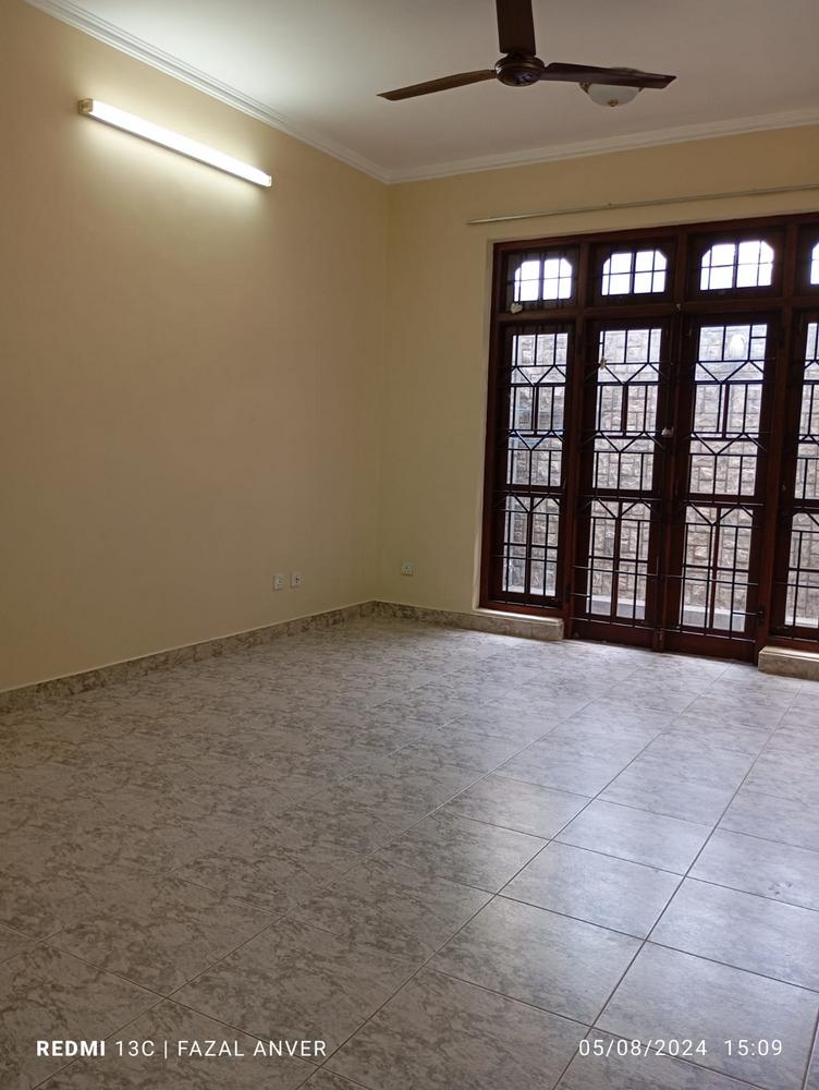 2 Story House for Rent in Wellawatte